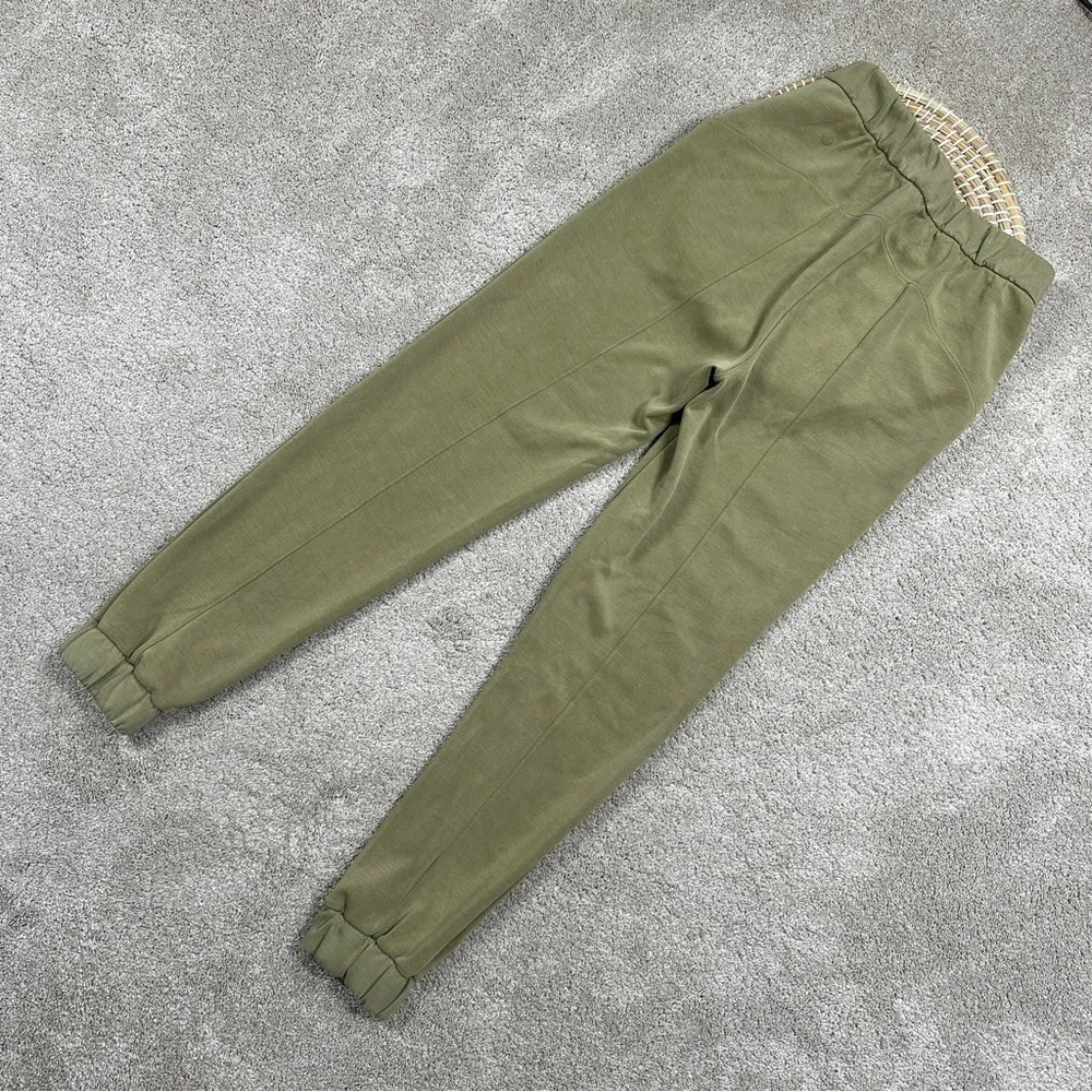 Lululemon Softstreme Relaxed High-Rise Pant Pull On Jogger in Bronze Green 4 - Picture 7 of 16